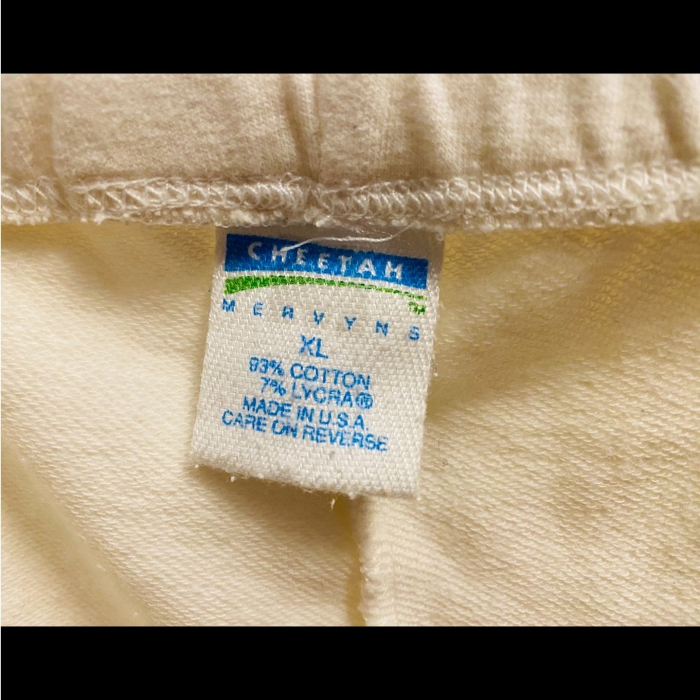 Men's Cream Shorts - Picture 3 of 3